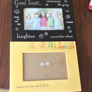 $5 DONATING FRIDAY —- Set of 2 Photo Frame Set - Black and Yellow